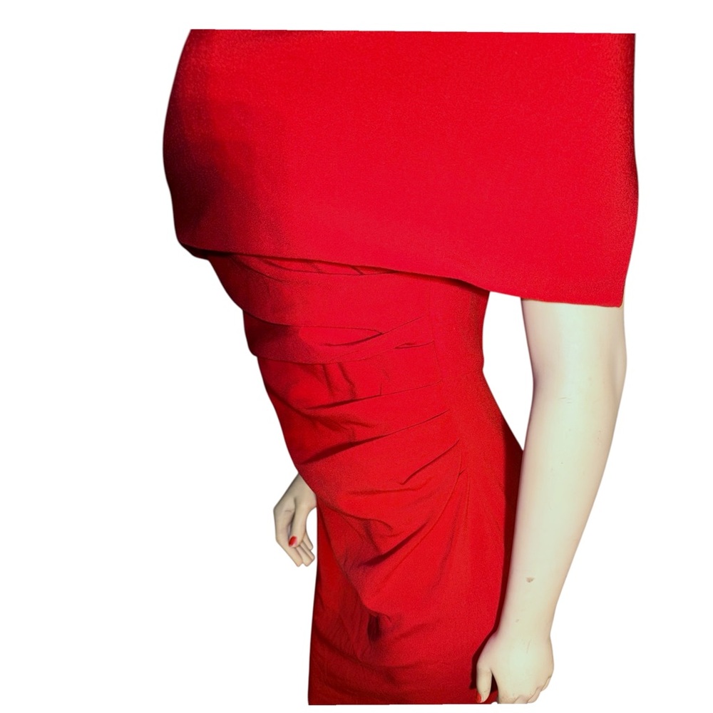 Beautiful Vince Camuto Red Off-the-Shoulder Ruched Trumpet Gown Size 6P - Picture 11 of 16
